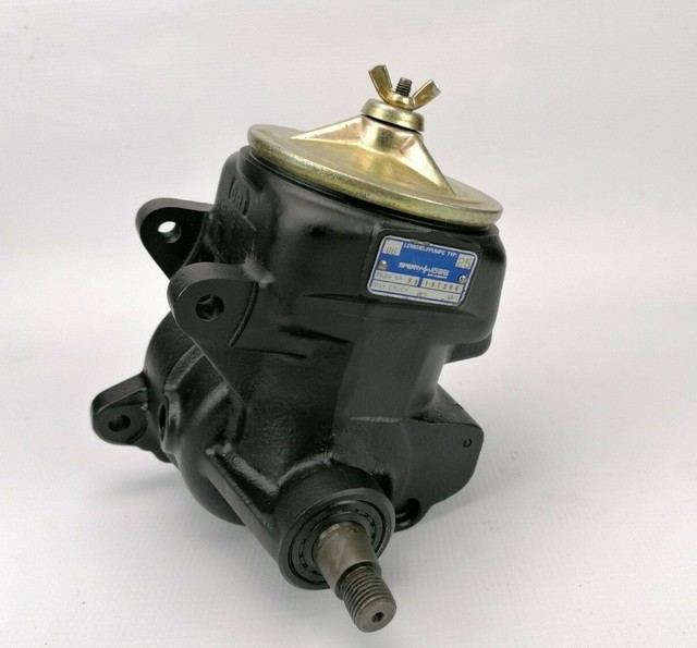 Mercedes Benz W123 W116 W126 W460 R107 Power Steering Wheel Pump 82 bar