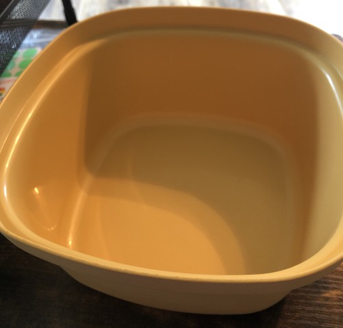 VTG TUPPERWARE 3 PC SQ HARVEST GOLD STEAM N SERVE WITH LID & STRAINER #888-10 - Picture 6 of 7