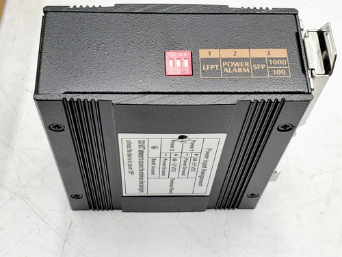 EtherWAN EL2242-V1B 10/100/1000-TX to 1000-SFP Hardened PoE Media Converter - Picture 3 of 4