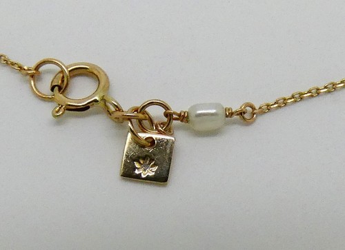 14CT YELLOW GOLD VERY FINE CABLE LINK ADJUSTABLE BRACELET WITH BUTTERFLY & PEARL - Picture 3 of 10