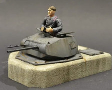 1/35 Resin German Officer w/part of tank unpainted unassembled 35y