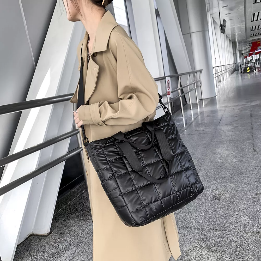Large black deals quilted tote bag