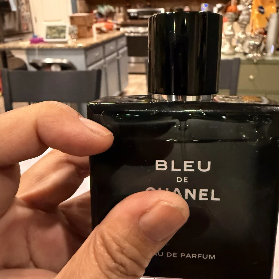 Bleu de Chanel Eau de Parfum 50 ml / 1,7 oz - Sin caja - Ver fotos  Foto 3 de 4