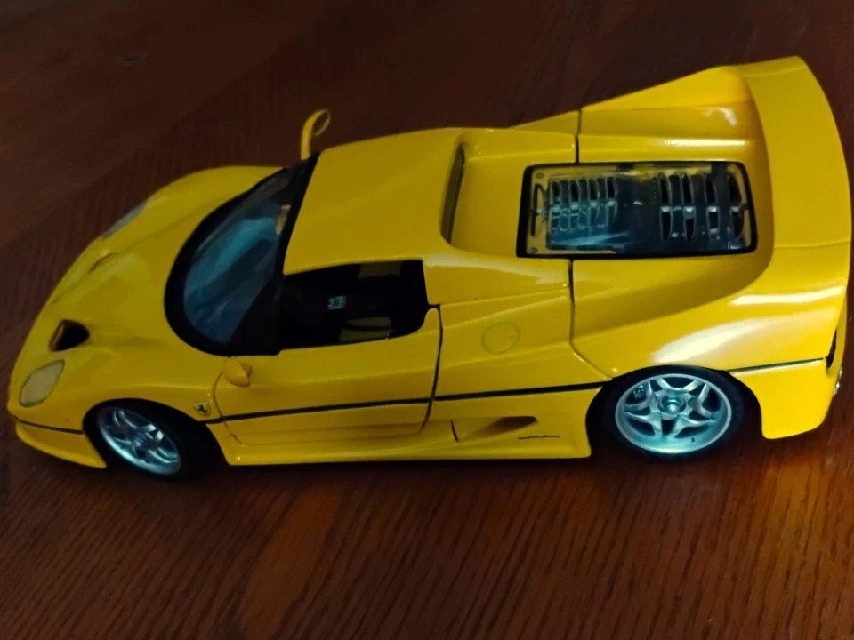 Hot Wheels Ferrari F50 Amarillo Negro 1:18 1998 Mattel Foto 3 de 4