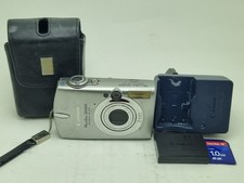 Canon PowerShot SD500 / Digital IXUS 700 7.1MP Digital Camera - Silver