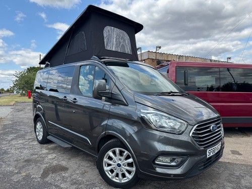 2018 68 FORD TRANSIT TITANIUM CAMPER DAY VAN HUGE SPEC FSH INC CAMBELT ONLY 71K - Picture 8 of 10