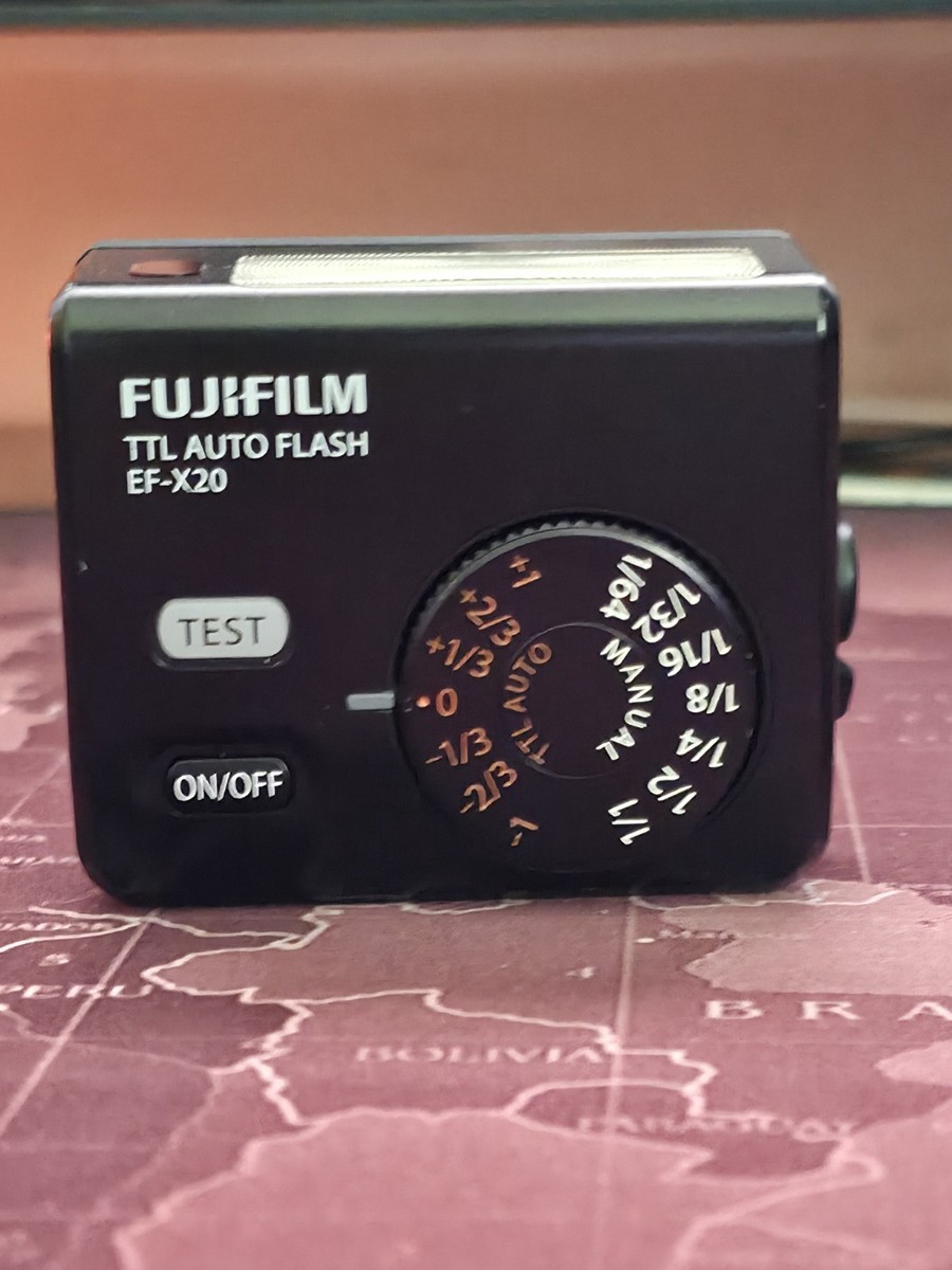 FUJIFILM EF-X20 オートフラッシュ. ジャンク FUJIFILM EF-X20 オートフラッシュ. ジャンク