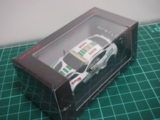 Spark 1/64 Bentley Continental GT3 No.88 Macau GP FIA GT World Cup 2015 Y103