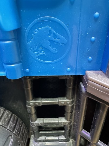 Fisher Price Imaginext Jurassic World Dominion Break Out Dino Hauler Vehicle - Picture 9 of 11