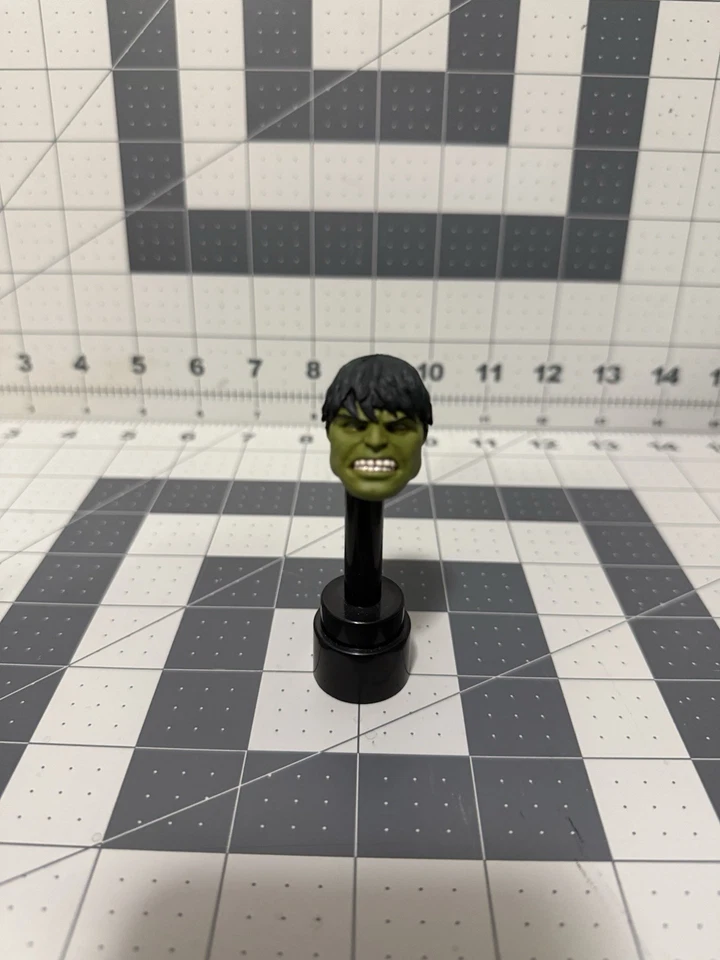 Impreso en 3D - PINTADO 1/12 Edward Norton Hulk ENOJADO Escultura Metytoyz Orco Escala Foto 3 de 3