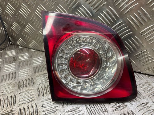 Volkswagen Golf Plus 2009 Hinten links Rückleuchte Heckleuchte innen 5M0945093M