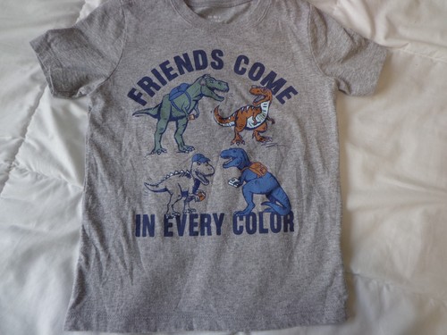 LG LOT(B5)OF 6 BOYS TSHIRTS & 4 PR SHORTS, SZ 4, VGUC - Picture 10 of 11