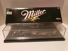 Rusty Wallace Miller Racing 1995 1/64 Action Dually with Showtrailer