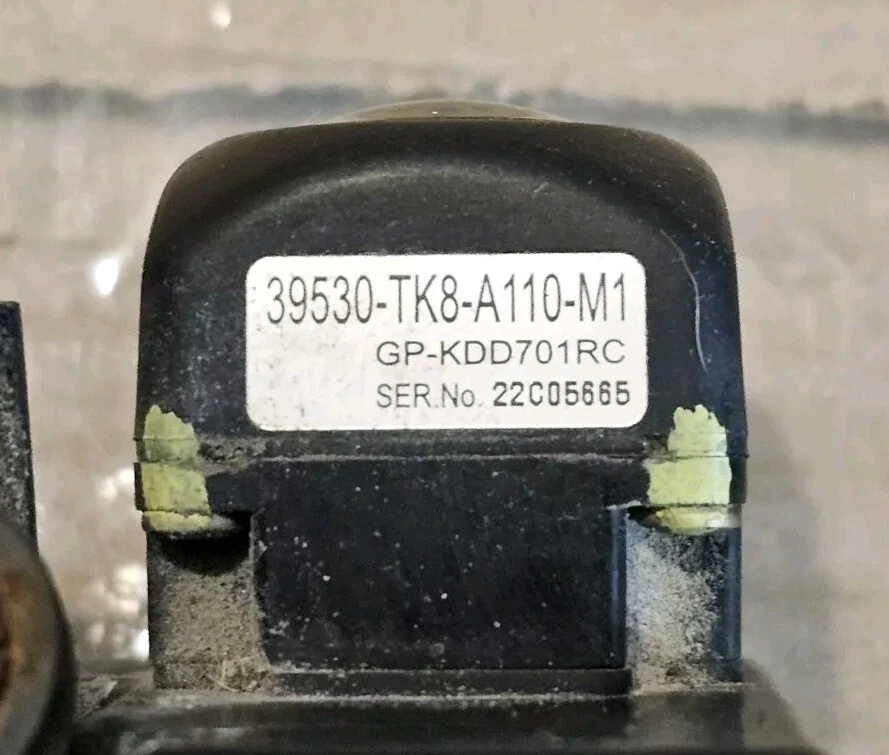 Cámara de reversa de visión trasera Honda Odyssey 2011-2013 OEM 39530-TK8-A110-M1 Foto 3 de 4