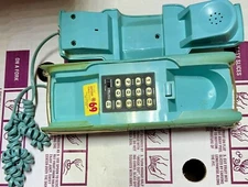 Telemania  '57 Chevy Car Corded Phone