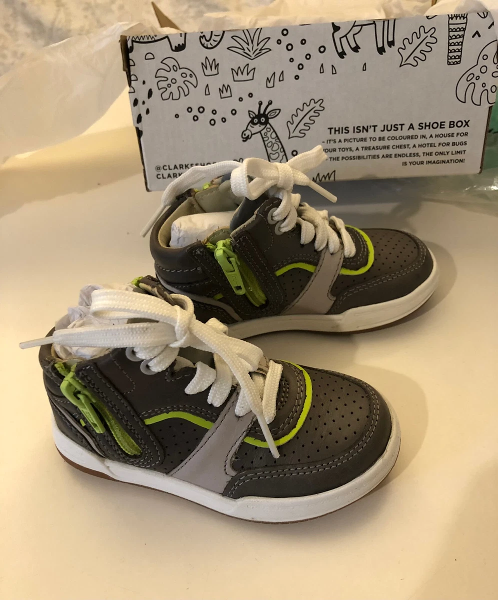 Clarks Baby Boys Fawn Peak T Sneaker Boots UK 5 EU 22 Brand New eBay