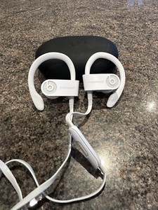 Beats Powerbeats3 Wireless