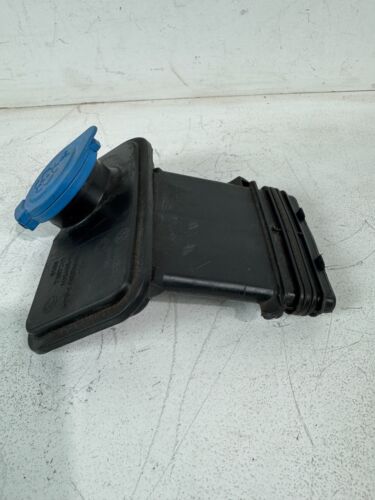 2016-2019 BMW 740I WINDSHIELD WIPER WASHER RESERVOIR FILLER NECK OEM - 第 1/10 張圖片