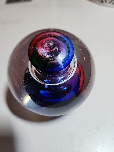 Adam Jablonski Iridescent Swirl Paperweight w/ Controlled Bubbles Signed DK Blue - Picture 3 of 8