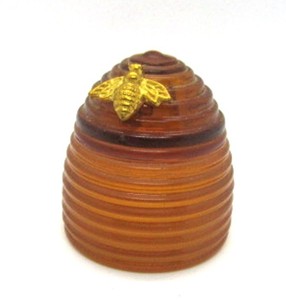 Avon-Honey-Bee-Bottle-with-Moonwind-Cologne-Perfume-2-25-034-tall-Amber-Colored