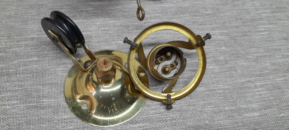 Ancienne suspension Monte et Baisse Laiton Contrepoids, Poulie, Griffe, Douille - Photo 3/4