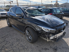 Amortisseur Infiniti Q30
