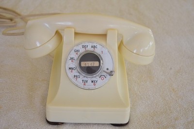 Great Looking Western Electric Telephone Ivory 302