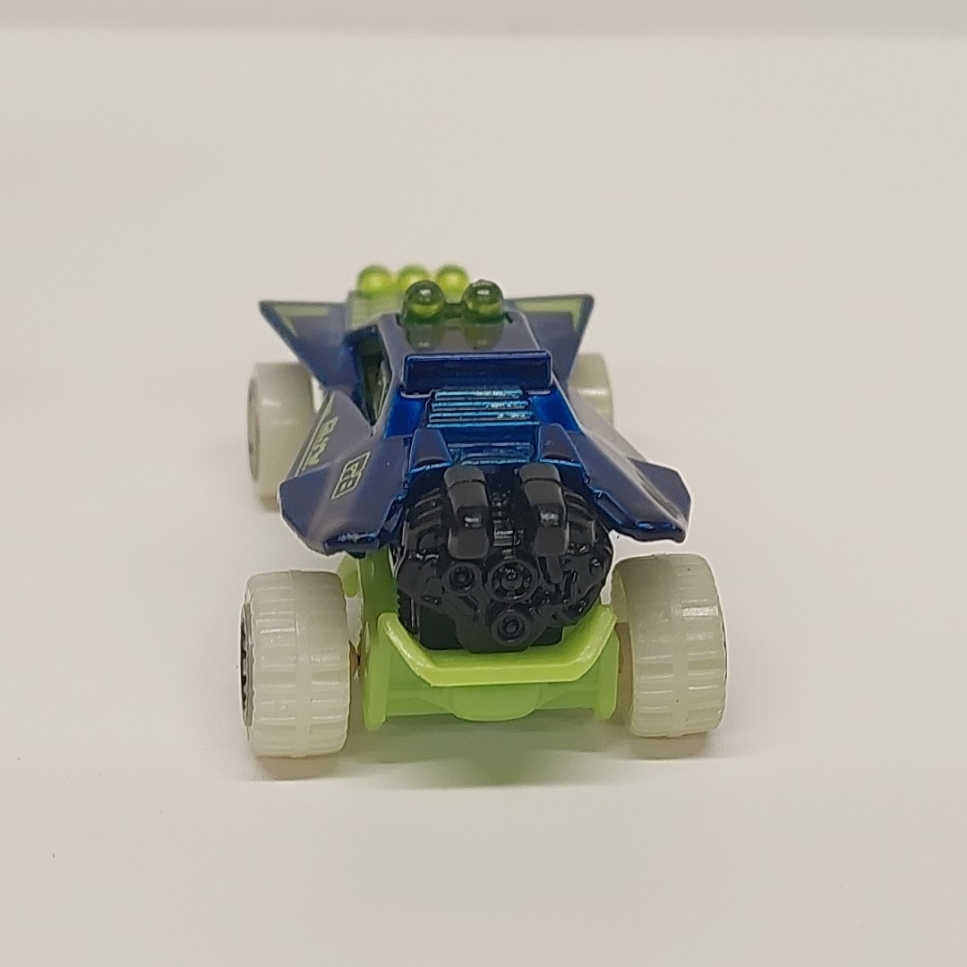 Picture 3 of 5