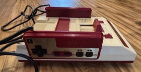Nintendo Famicom Console First Run Square Buttons Japan Import US Seller TESTED