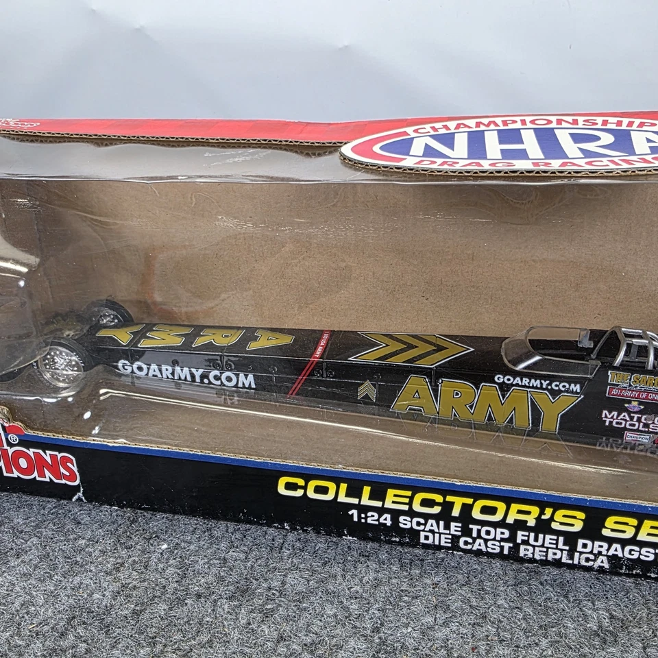赛车冠军 2001 年托尼·舒马赫圣人美国军队顶级燃料拖拉机 1:24 — 第 3/4 张图片