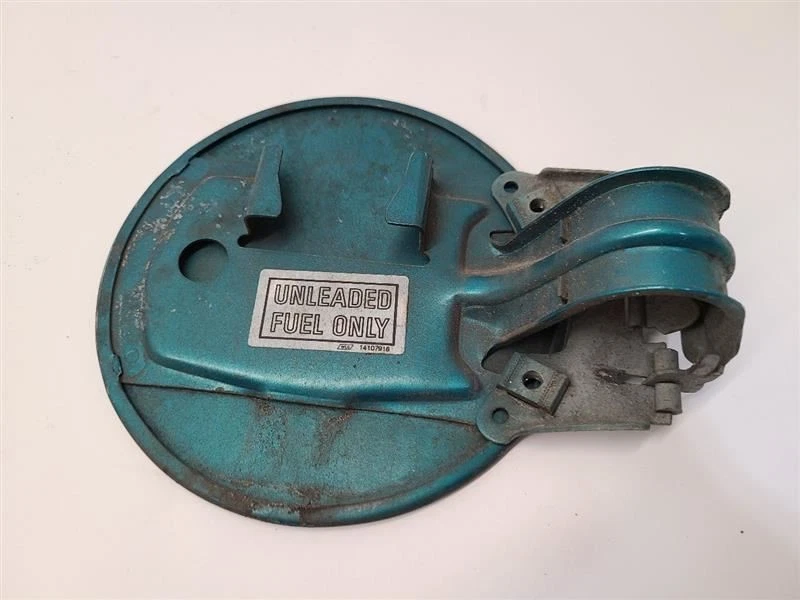 Chevrolet S10 S15 1995-2002 puerta de llenado de combustible verde azulado  Foto 4 de 4
