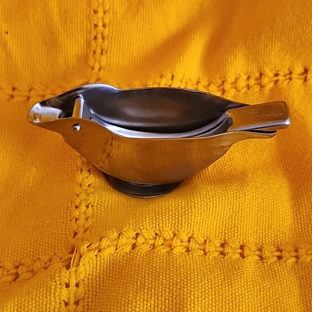 Vintage Bird Lemon Squeezer 18-8 Stainless Steel Japanese Style Citrus Press...