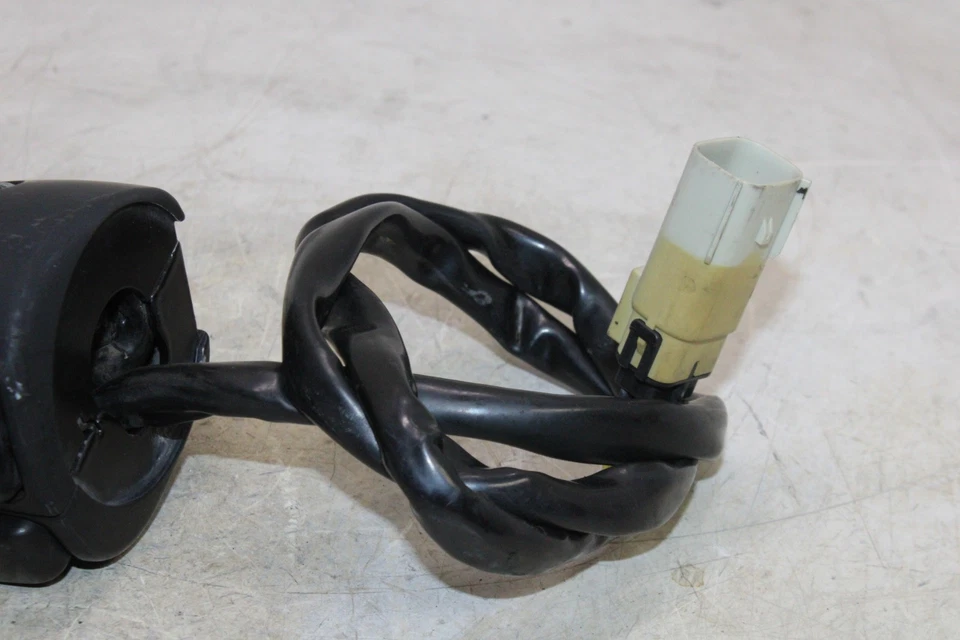 2007 Harley-Davidson 运动员 883 原始设备制造商左夹手柄喇叭信号开关 — 第 3/4 张图片