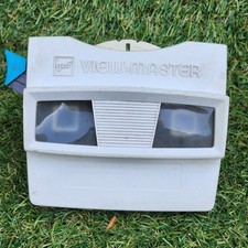 Vintage 1970's GAF Red View-Master Stereoscopic Viewer W Disney Reel