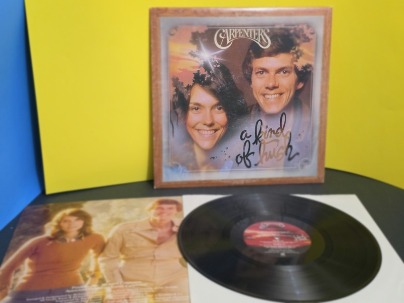 CARPENTERS A Kind Of Hush original Japanese Pressing LP from 1976 A&M GP 2001