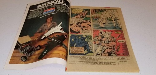 Enter the Lost World of THE WARLORD #37 1980 DC Comics - Picture 7 of 7