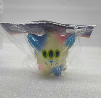 Art Junkie One Up Calm Cat GID Ver. Collectible Sofubi Vinyl Figure In Stock