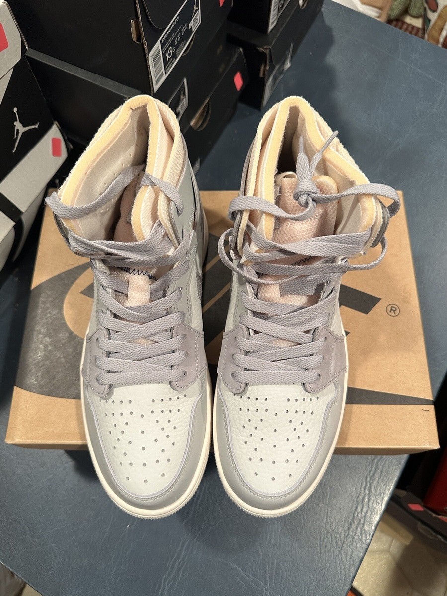 Size 7.5 - Men's Air Jordan 1 Zoom CMFT London Grey Dust DH4268