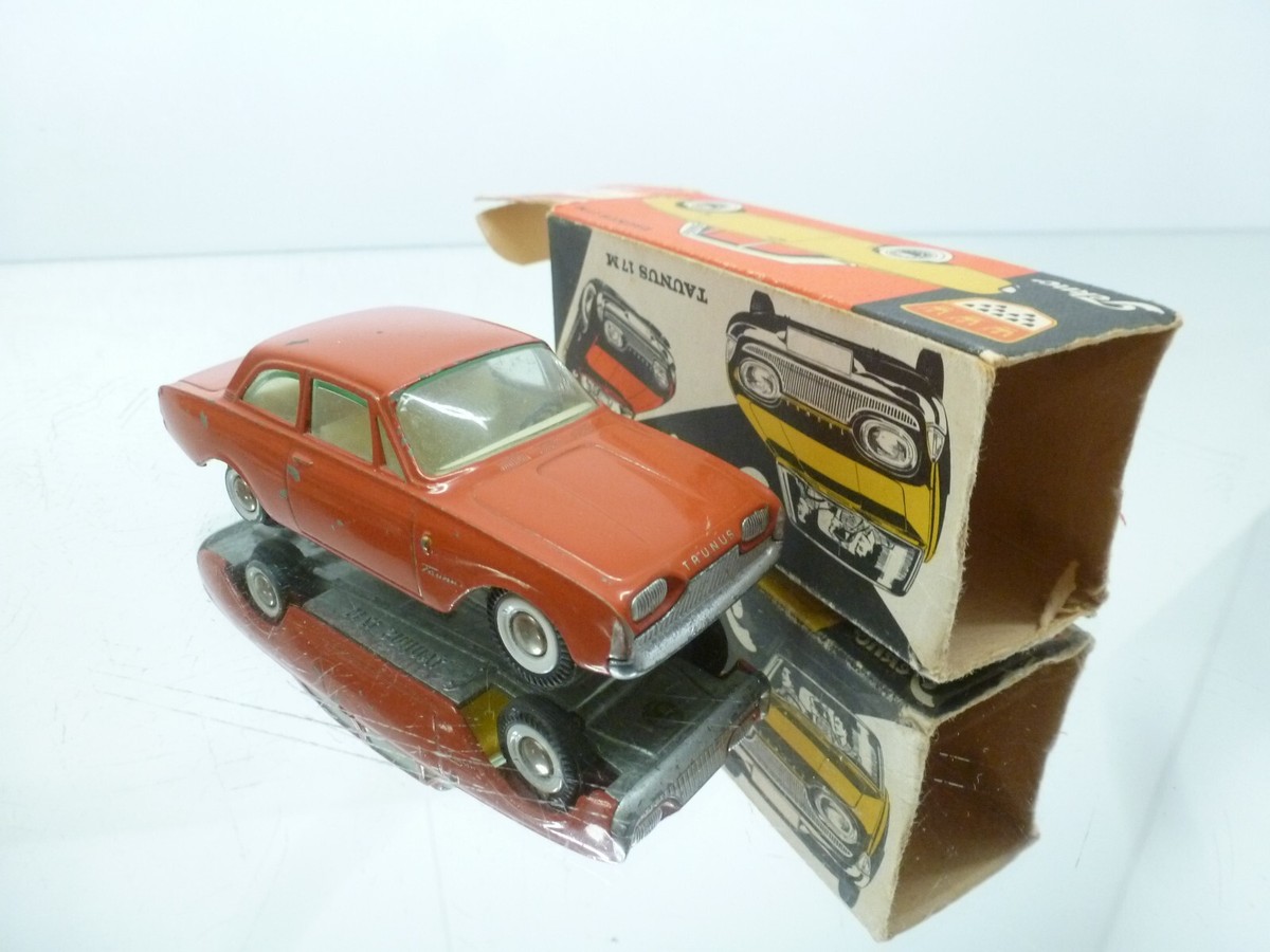 TEKNO DENMARK 826 FORD TAUNUS 17M - RARE -RED 1:43- FAIR IN BOX