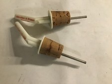 2 X FLASCHENAUSGIESSER MIT KORKEN SCHREIBER & BRANDT WALSRODE VINTAGE