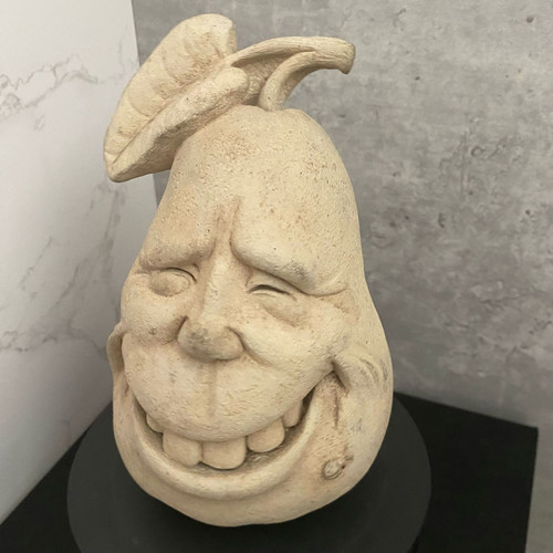 Carruth Studio Handcrafted Stone Peary Winkle Smiling Face Wall 5.5" Sculpture - Picture 1 of 11