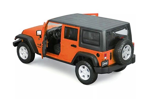 2015 Jeep Wrangler Unlimited 1/24 Scale Diecast Model - Maisto - ORANGE - Picture 6 of 7