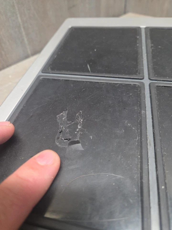 Roland Octapad II PAD 80 MIDI Pad Controller (Turns On Not Fully Tested) - Image 3 of 4