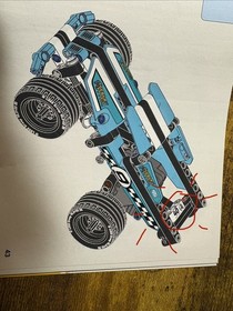 LEGO TECHNIC: Stunt Truck (42059) [One Minor Cosmetic Missing Piece]