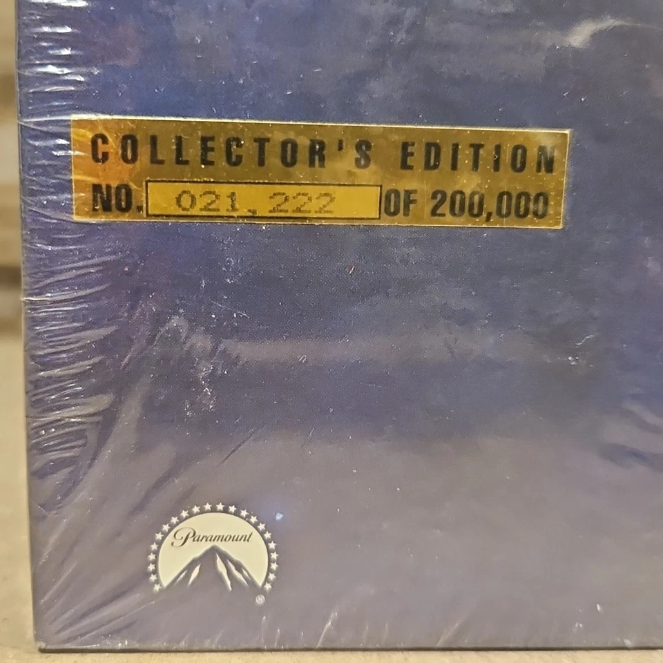 Star Trek: The Game 1992 коллекционное издание настольная игра новый запечатанный - Изображение 2 из 4