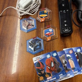 HUGE LOT Nintendo Wii U System 32GB Console Gamepad Bundle Characters *READ