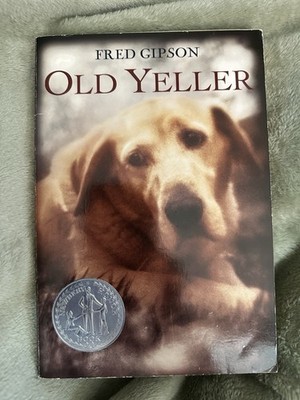 Fred Gipson Old Yeller Paperback Juvenile Fiction Novel HarperTrophy