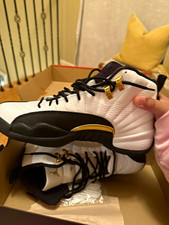 Jordan Air Jordan 12 Retro Royalty White/Black/Gold CT8013-170