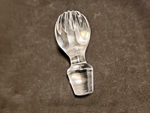 Unmarked Heavy Cut Clear Crystal 12" decanter & stopper - Picture 4 of 6