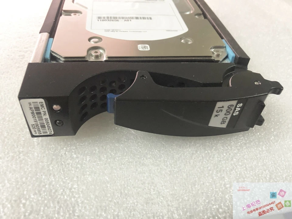 NEW EMC 005049274 005049677 005049675 600GB 3.5" SAS 15K V3-VS15-600 HARD DRIVE - Image 2 of 4